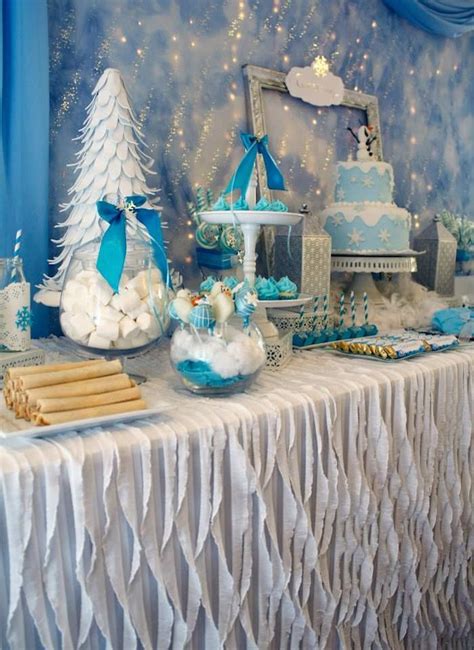 Frozen + Winter Wonderland Themed Birthday Party | Frozen theme party ...