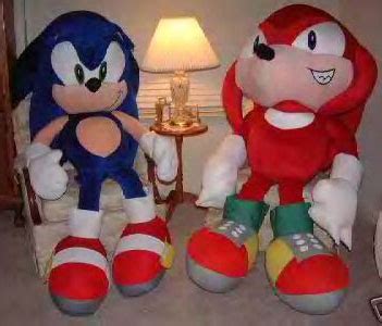 Modern USA Sonic the hedgehog Plushes