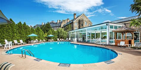 $149 – Poconos Family-Friendly Resort w/Breakfast | Travelzoo