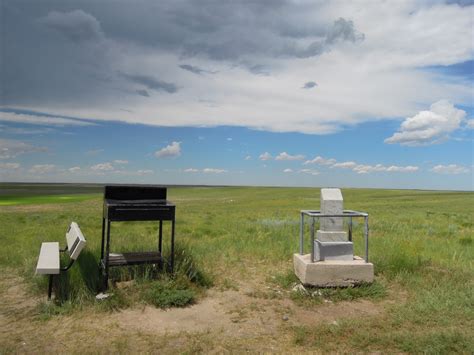 Nebraska: Panorama Point (5,429 feet) - summitchicks.com