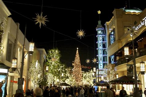 StruxTravel - Holiday Greetings From… The Grove, Los Angeles