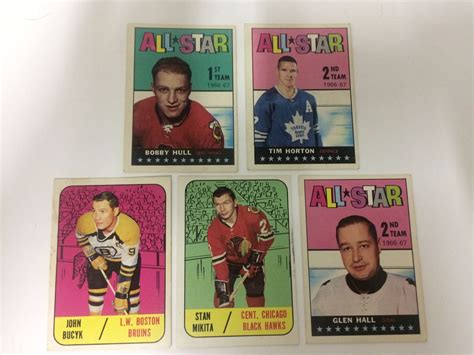 VINTAGE NHL HOCKEY TRADING CARDS LOT