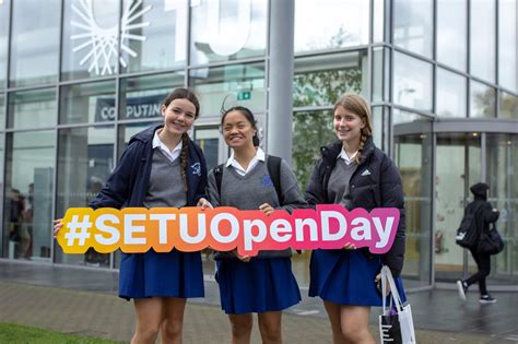 IN PICTURES: SETU Carlow Campus Open Day - Page 1 of 30 - Ireland Live