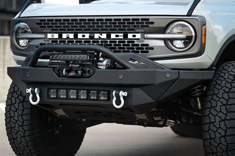 2021-2023 Ford Bronco | FS-15 Series Winch Front Bumper — DV8 Offroad