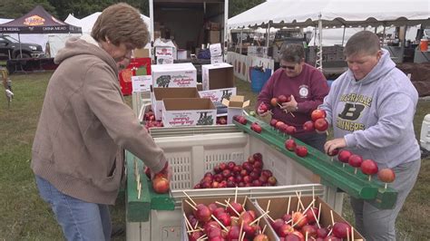 A weekend filled with 'all things apple' kicks off in Adams County | Travel Smart | fox43.com