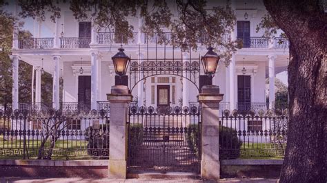 Garden District Walking Tour - Tour Orleans