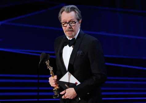 Gary Oldman wins best actor Oscar for 'Darkest Hour', Entertainment ...