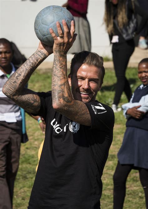 David meets children at the Hlatikulu Teen Club, Hlatikulu, Swaziland ...