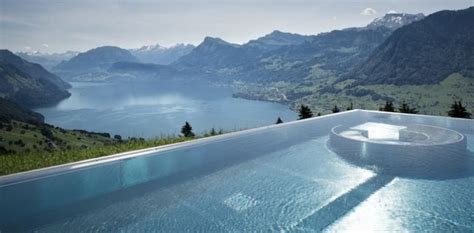 Let's visit some of the best hotels in Switzerland, via an article, of course!