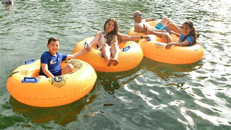 Tubing in the San Marcos River | Water Sports & Activities