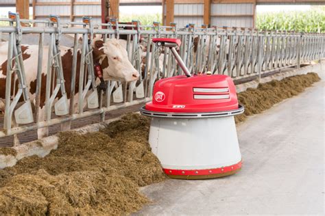 Third time's a charm: Lely unveils 'rejuvenated' Juno - Agriland.ie