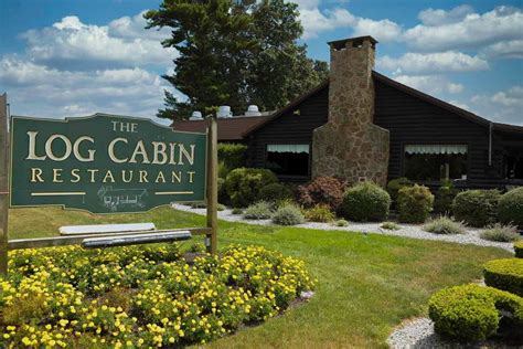 The Log Cabin Restaurant - American Restaurant in Clinton, CT