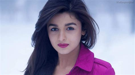 Beautiful Alia Bhatt Student of the Year Still HD Image 2 | Alia bhatt, Alia, Alia bhatt cute