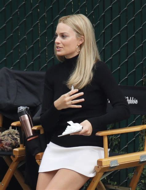 Once Upon A Time In Hollywood Margot Robbie Dancing