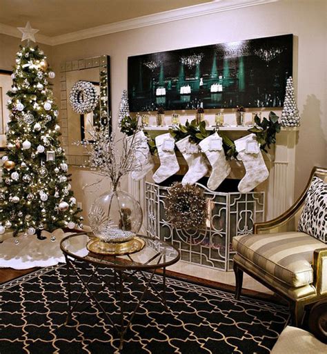 20 Amazing Christmas Tree Decorations