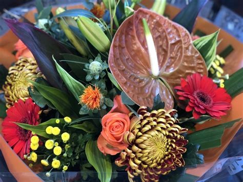 Contemporary Flowers | Canterbury Florists | Bouquets for Canterbury – Canterbury Florists offer ...