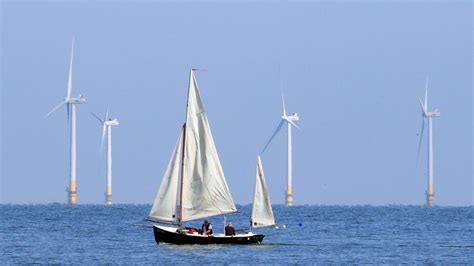 Three offshore wind farms sold in £1bn deal