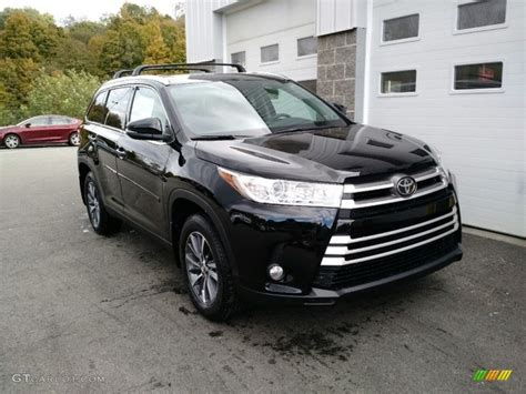 Toyota Grand Highlander Midnight Black