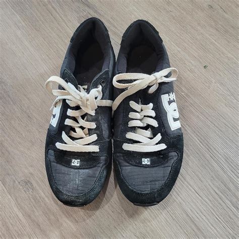 DC Shoes Women's Black and White Trainers | Depop