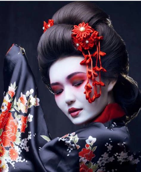 Pin by William Jackson on eyecandy | Geisha, Geisha art, Geisha japan