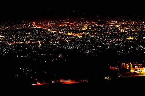 Pemandangan Kota Bandung Malam Hari | Dream city, Travel inspiration, Bandung malam hari