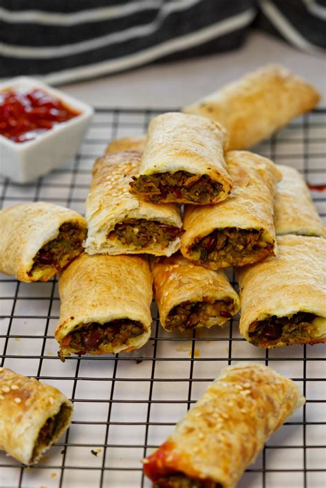 Vegan Sausage Rolls (Easy Homemade With Veg Filling)