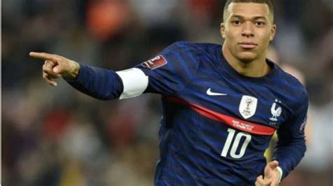 Kylian Mbappe birthday: Know Mbappe’s workout routine, abs workout ...