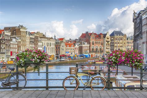 Overtourism, Amsterdam fissa il numero chiuso per gli arrivi in città