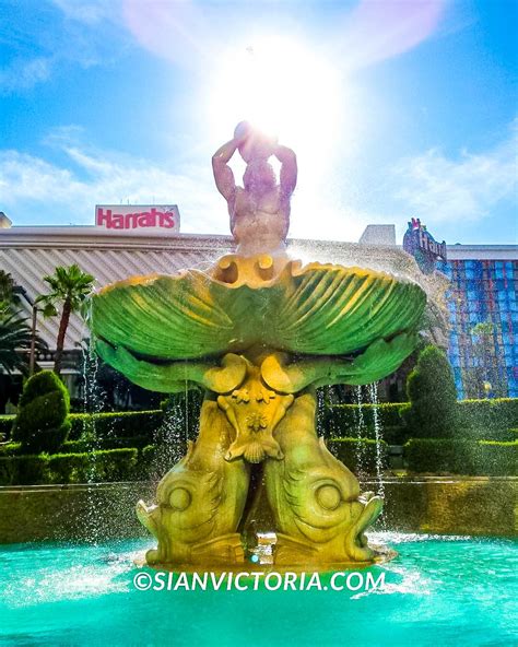 Caesars Palace Las Vegas - Roman Theme Hotel — Sian Victoria.