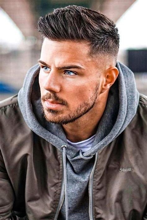 Mens Haircuts Parted To The Side: A Classic Look That Never Goes Out Of Style – ADDICFASHION