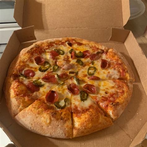 Toppers Pizza Reviews | Laramie, WY | One Bite