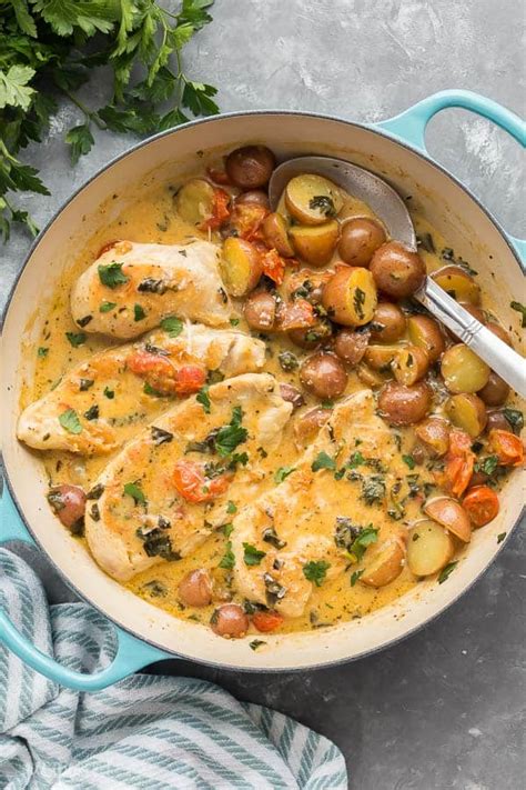 One Pan Tuscan Chicken and Potato Skillet Recipe + VIDEO