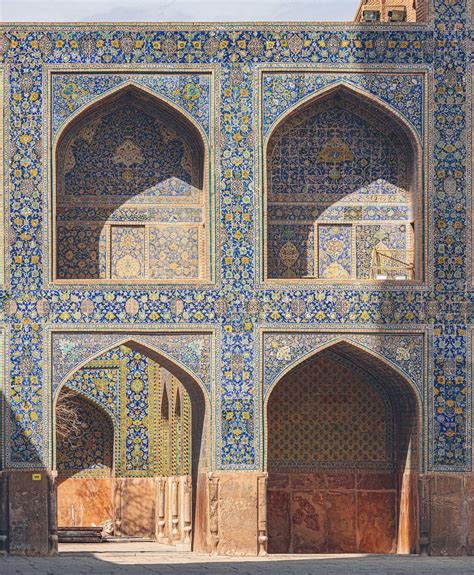 Arches of Isfahan, Iran : r/ArchitecturePorn