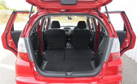 2009 honda fit interior photos