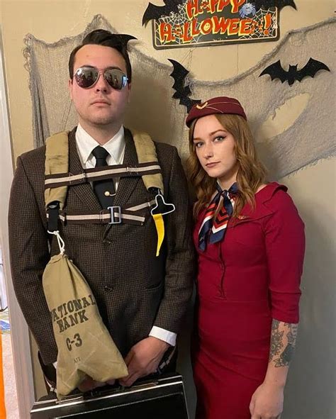 DB Cooper & Flight Attendant halloween costume : r/pics