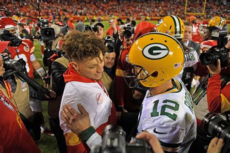 Patrick Mahomes vs. Aaron Rodgers: Who is in a better position after ...