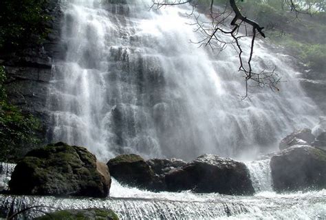 10 Most Beautiful Waterfalls in India that You Must See Before You Die