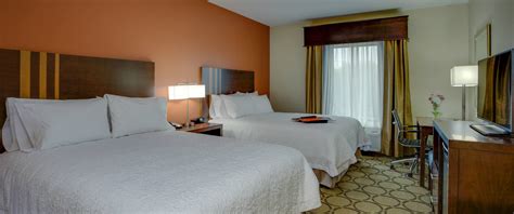 Hampton Inn and Suites Philadelphia/Bensalem, PA Hotel