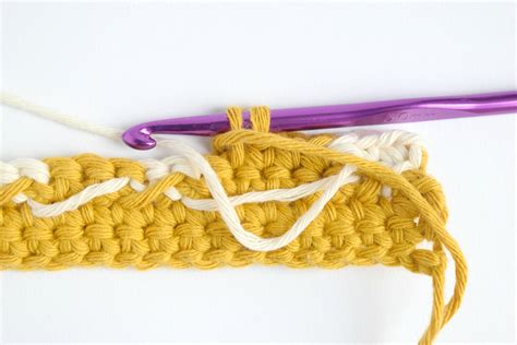 How to do INTARSIA CROCHET - MyCrochetory