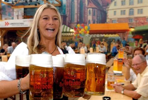 Forget Oktoberfest. Here's why you should visit Cannstatter Volksfest ...