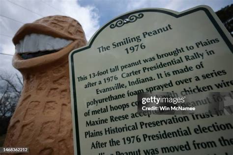 Jimmy Carter Peanut Statue Photos and Premium High Res Pictures - Getty ...