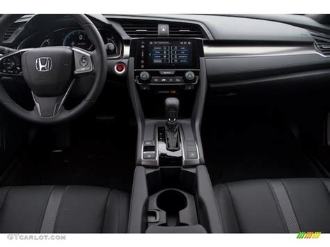 2018 Honda Civic EX-L Navi Hatchback Black Dashboard Photo #125179147 | GTCarLot.com