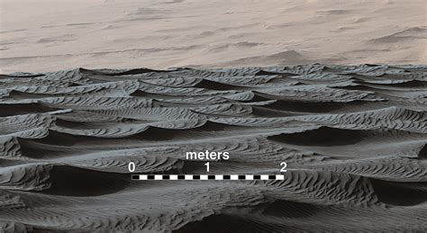 Martian Sand Dunes Behave Differently than Dunes on Earth: Study | Sci.News