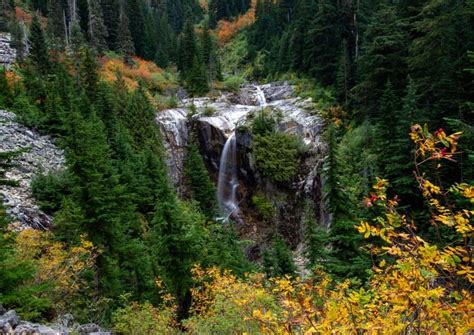 17 Incredible Waterfalls Near Seattle, Washington To Hike To - The Hiking Helper