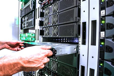 What is a rack server and how does it work?