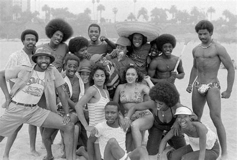 Beach Party, 1970s : r/TheWayWeWere