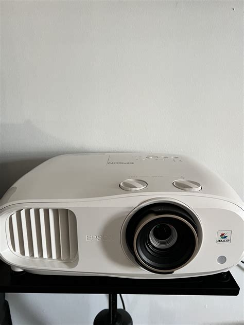 Epson Home cinema 3800 Projector. Local, NYC. No Shipping. | AVS Forum