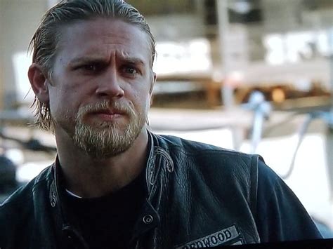 Charlie Hunnam as Jax Teller-Sons of Anarchy S5 | Sons of anarchy, Sons ...