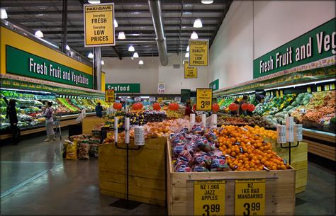 PAK'n'SAVE, biggest and cheappest New Zealand grocery store ! ^^ - a photo on Flickriver