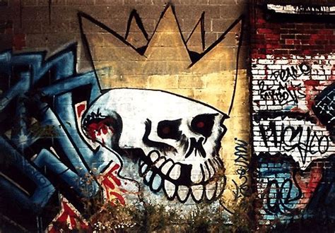 Latin Kings Graffiti Skull: Gang Graffiti